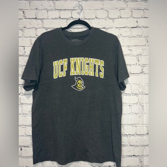 Unisex VINTAGE / Retro University of Central Florida, Knights Sports Tee - Picture 1 of 2